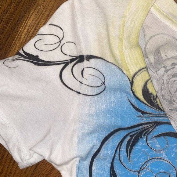 Uhlworks Women’s Triumph MC Airbrushed Design T Shirt - Picture 5 of 7